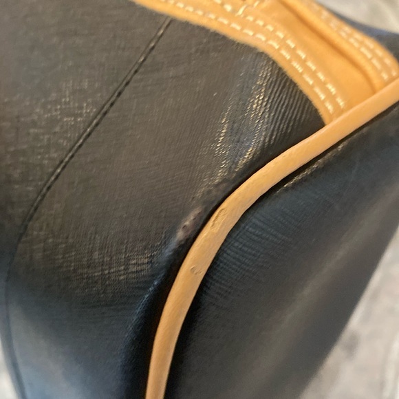 Giani Bernini's black with taupe trim triple compartment structured satchel - Picture 9 of 12